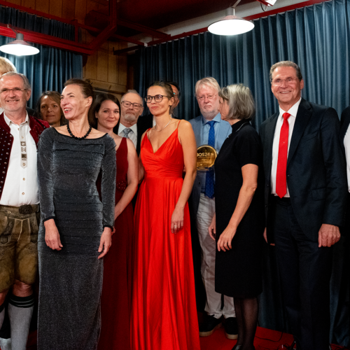 QS24-Award-Gruppe8